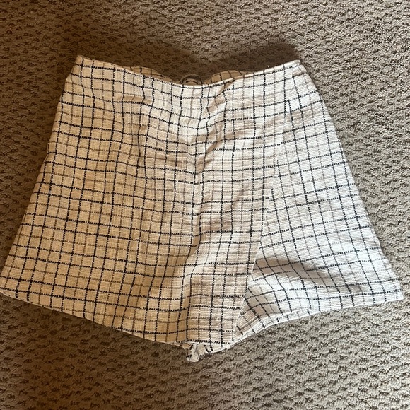Abercrombie & Fitch Dresses & Skirts - Abercrombie Wrap Skort